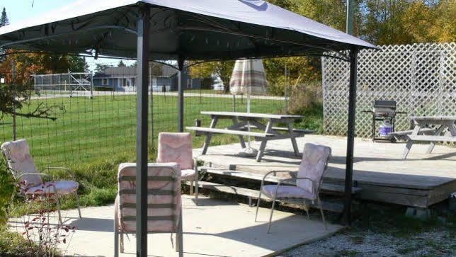 Springmount Motel Owen Sound Exteriér fotografie